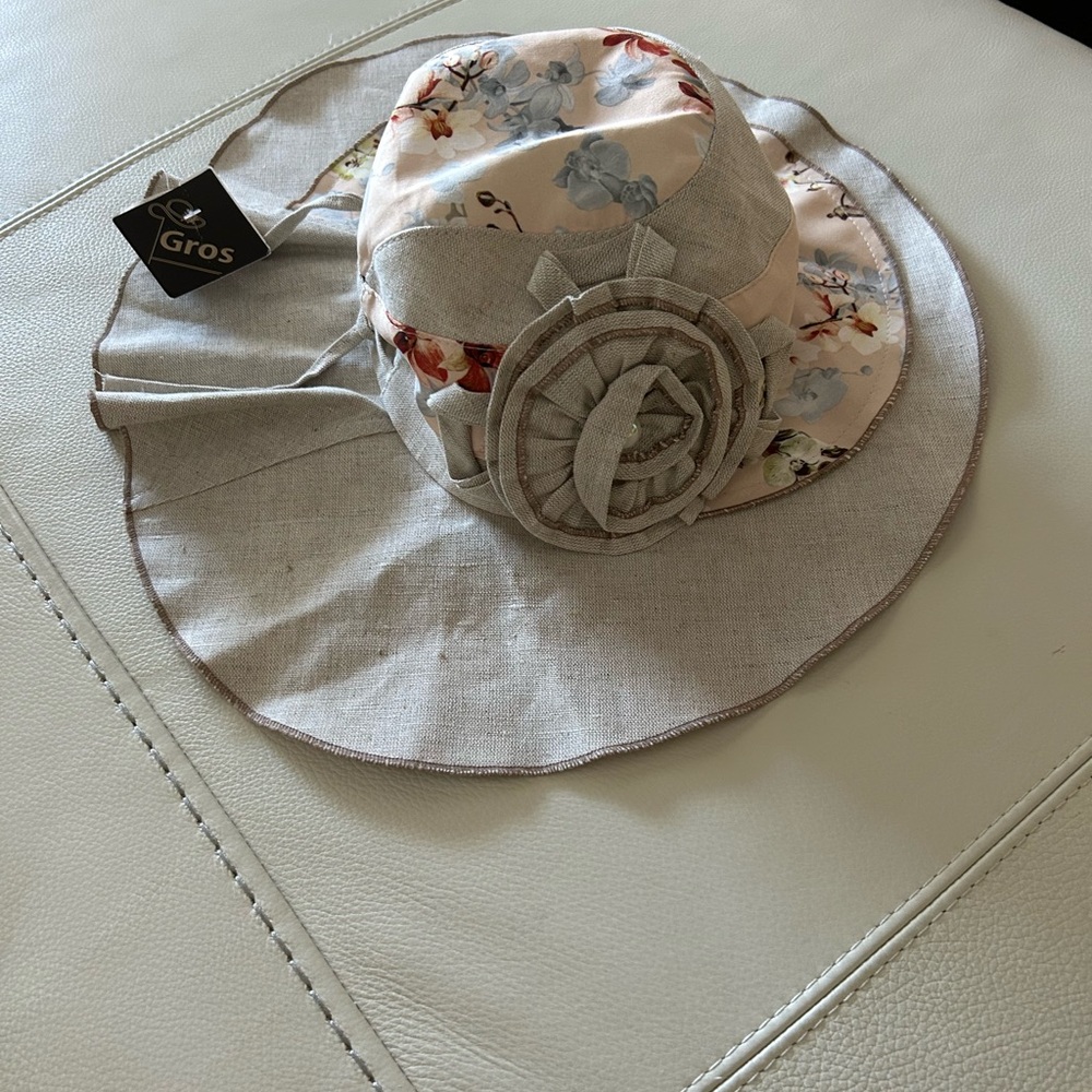 NEW- Boho style floppy hat - beautiful -